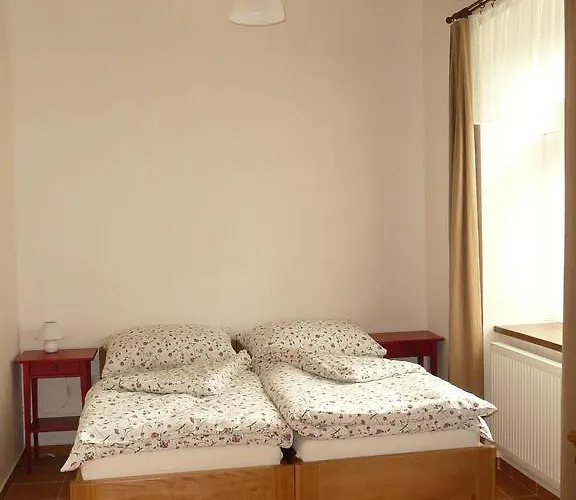 アパート U Pramene Virskeho Vanku Vír